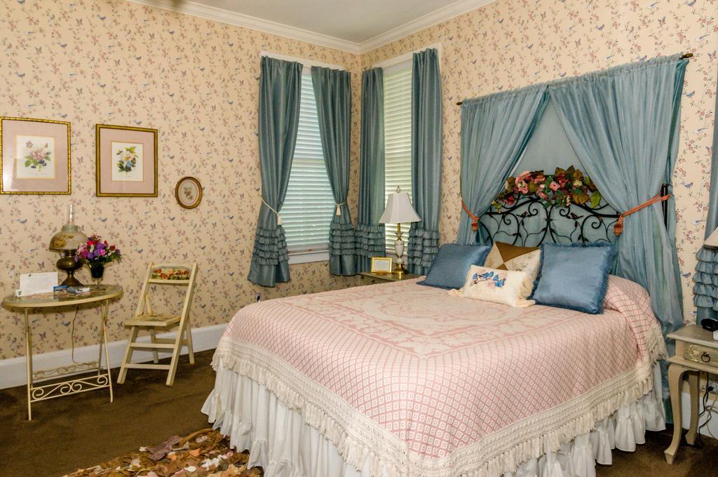 Bed and Breakfast Holly House Of Hamilton Zewnętrze zdjęcie