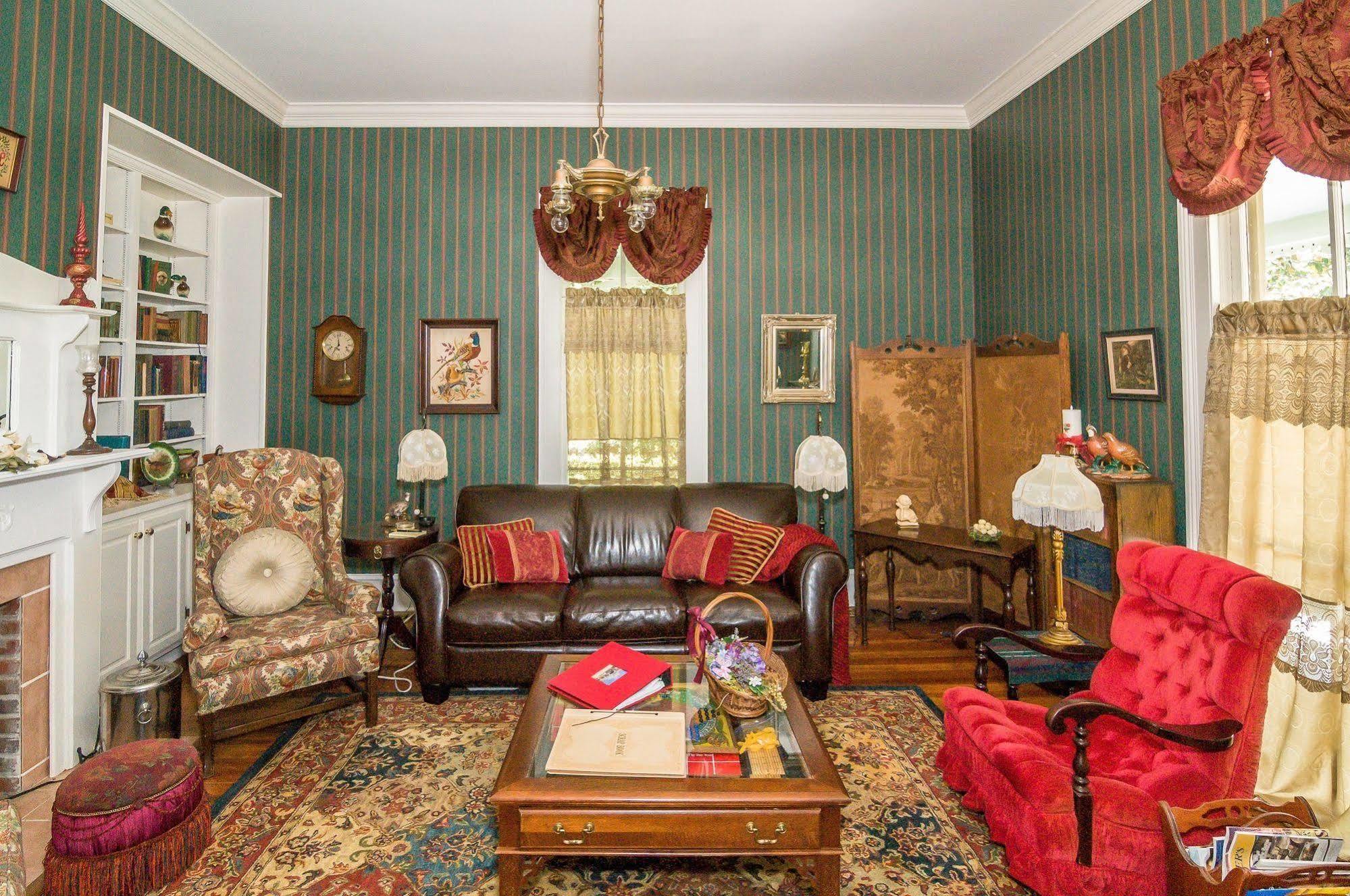 Bed and Breakfast Holly House Of Hamilton Zewnętrze zdjęcie